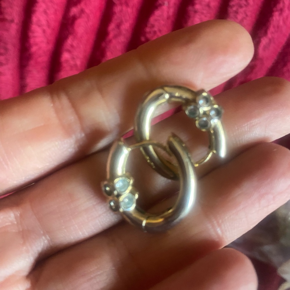 Elegant gold tone, semi precious amethyst stone Hoop Earrings - Picture 2 of 3